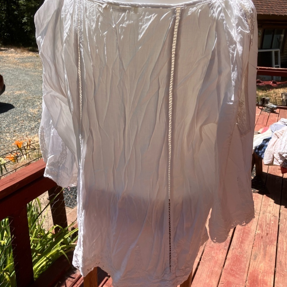 Solitaire rayon top w/ cotton crochet trim, BoHo flare sleeve & lace peek a boo - Picture 5 of 13